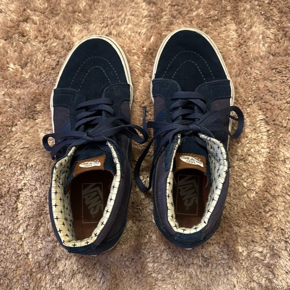 Navy Vans Hightops - Picture 4 of 4